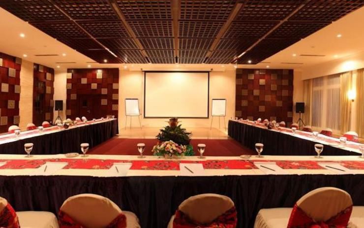 Taman Dayu Golf Club And Resort Hotel Reviews And Room Rates