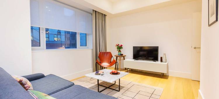 塔桥原住民(Native Tower Bridge)图片