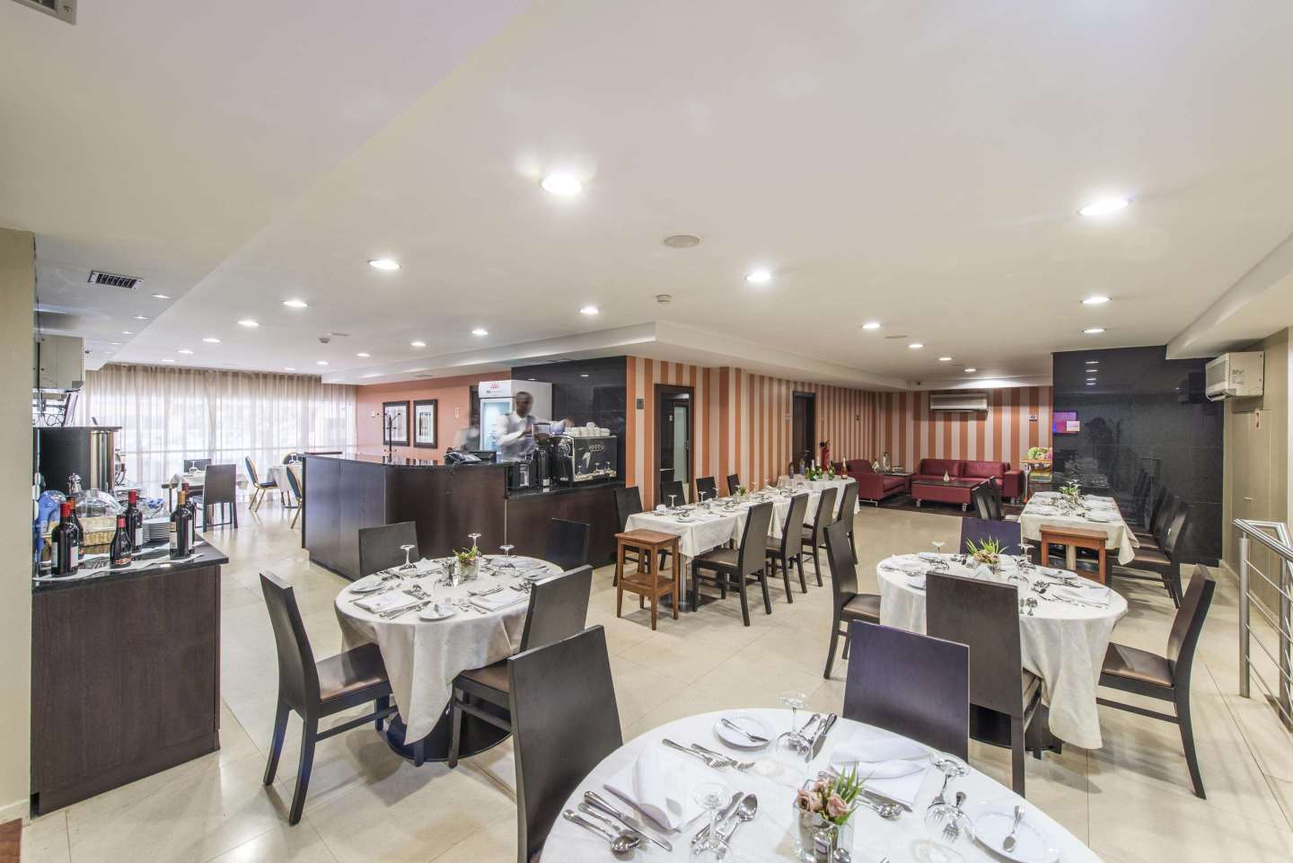 RK Suite Hotel Over view