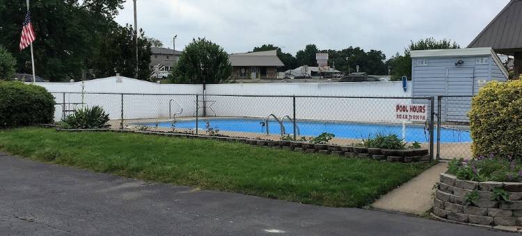 OYO赫伯斯普林斯湖畔酒店(OYO Hotel Heber Springs Lakeside)图片