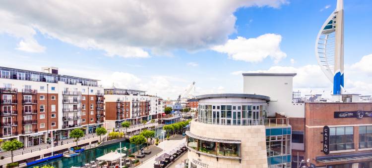 朴次茅斯冈沃夫码头智选假日酒店(Holiday Inn Express Portsmouth - Gunwharf Quays)图片