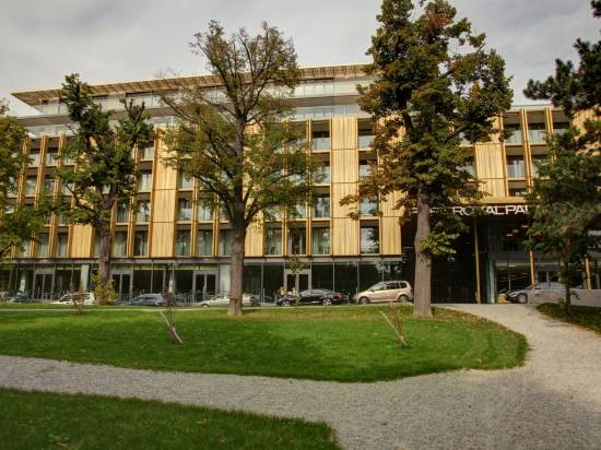 維也納麗笙藍標皇家宮殿酒店