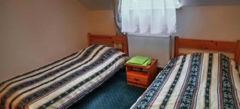 Zespół Pałacowo-Parkowy Bądzów图片