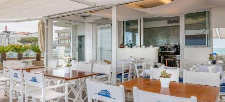 川伯琳套房酒店(T-Suite Hotel)图片