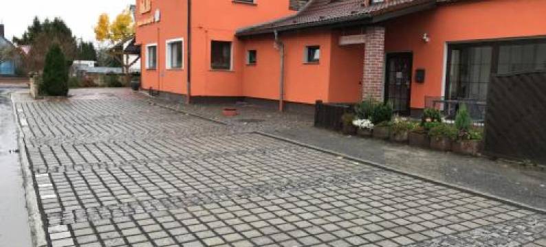 拉克艾斯餐厅酒吧酒店(LukAs Restaurant Hotel Lounge Bar)图片