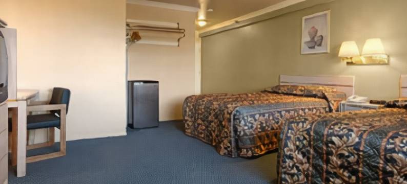 好莱坞-洛杉矶地区速8酒店(Super 8 by Wyndham Hollywood/La Area)图片