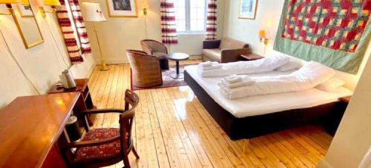 Solhov, Castle of the Lyngen Alps图片