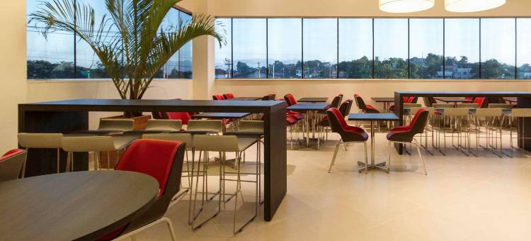 伊塔博拉伊桑巴酒店(Samba Itaboraí)图片