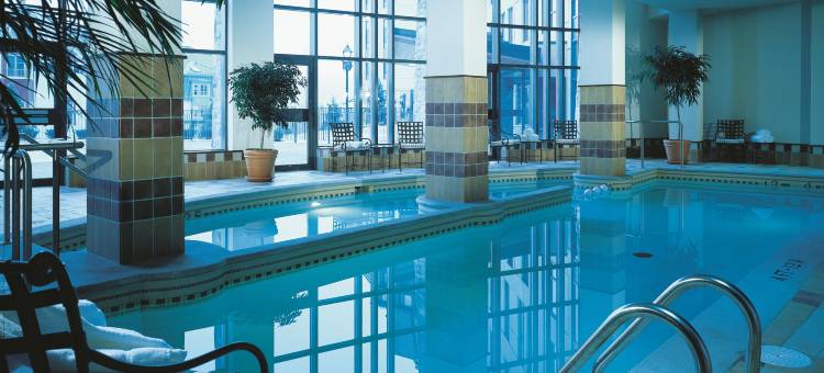 费尔蒙特特雷布兰特酒店(Fairmont Tremblant)图片