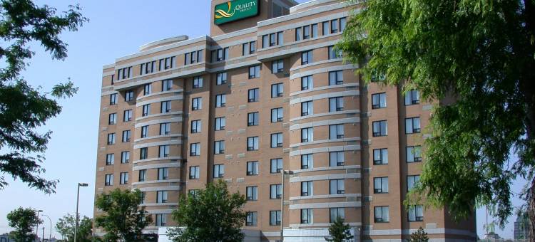 蒙特利尔东凯艺套房酒店(Quality Inn and Suites Montreal East)图片