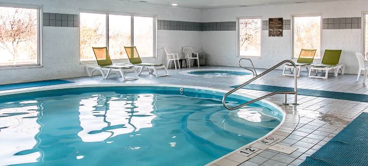 布拉夫顿套房酒店(BLUFFTON INN & SUITES by IHG)图片