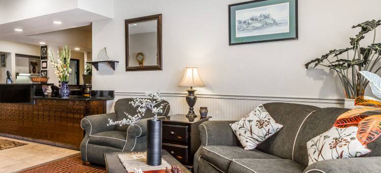 舒适酒店-埃尔斯沃思巴尔港(Comfort Inn Ellsworth - Bar Harbor)图片