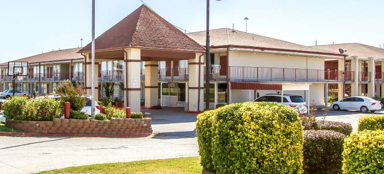 伊克诺套房酒店-近布里克敦(Econo Lodge Inn & Suites Near Bricktown)图片