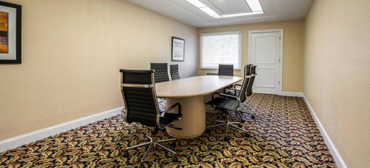 杰克逊维尔-贝梅多斯品质酒店及套房(Quality Inn & Suites Jacksonville-Baymeadows)图片