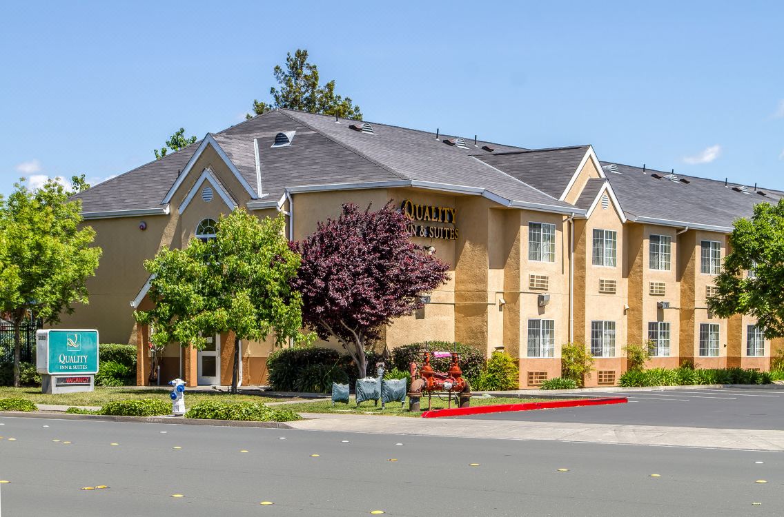 Quality Inn Suites Santa Rosa Hotel Reviews And Room Rates