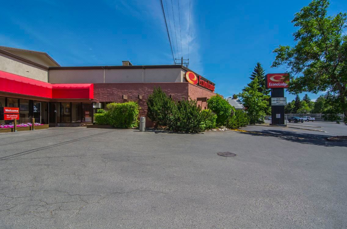 Promo [85% Off] Econo Lodge Motel Village Calgary Canada | Hotel.com