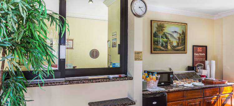 长滩 I-405 伊克诺旅馆(Econo Lodge Long Beach I-405)图片