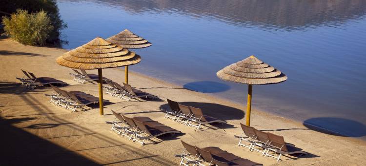 核桃海滩度假酒店(Walnut Beach Resort)图片