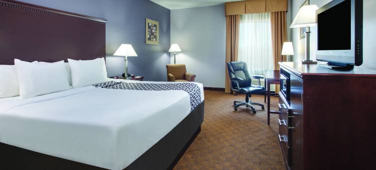 科西卡纳拉昆塔温德姆套房酒店(La Quinta Inn & Suites by Wyndham Corsicana)图片