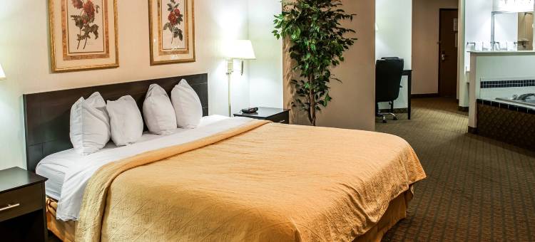 品质酒店 哥伦比亚市 近US-30(BlissPoint Inn Columbia City)图片