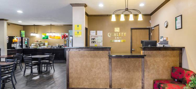 卢文 I-90 伊克诺郊外小屋(Econo Lodge Luverne I-90)图片