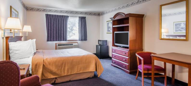 树丛小屋旅馆(Cottage Grove Inn)图片