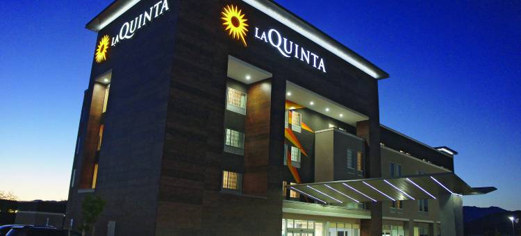 威尔金盖特威锡安拉昆塔温德姆套房酒店(La Quinta Inn & Suites by Wyndham la Verkin-Gateway to Zion)图片