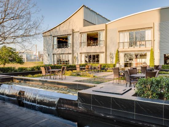 Kempton Park Hotels - Where to stay in Kempton Park | Trip.com