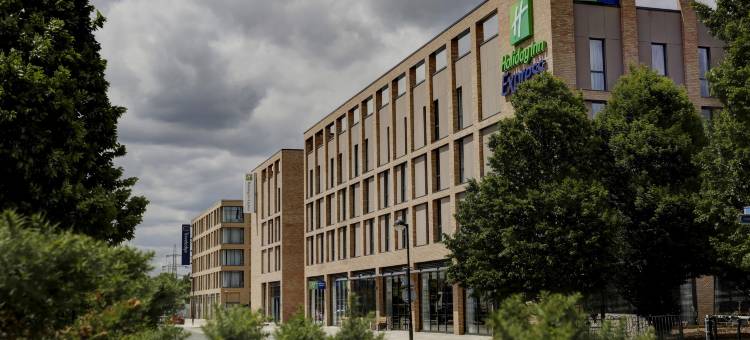 Holiday Inn Express London - Excel图片