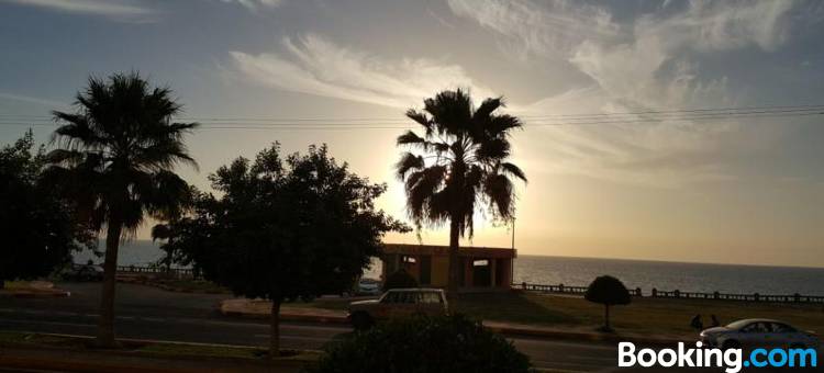 阿尔拉卡兹家具公寓(Al Rakaez Furnished Apartments)图片