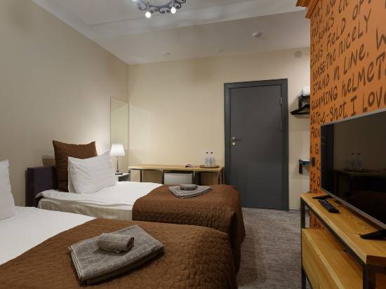 聖彼得堡尊貴S10車站酒店