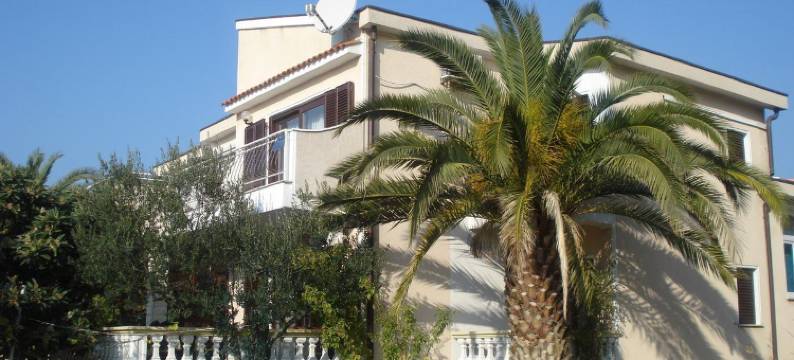 劳动公寓(Apartments Labor)图片