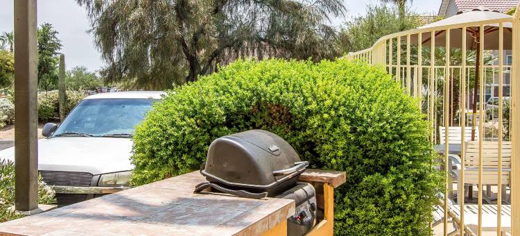 皮奥里亚体育馆舒适套房酒店(Comfort Suites Peoria Sports Complex)图片