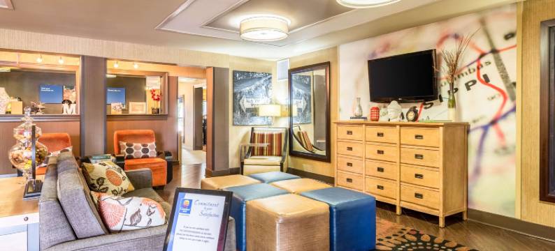 图珀洛舒适酒店(Comfort Inn)图片