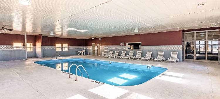 科尔比酒店和套房(Colby Inn and Suites)图片