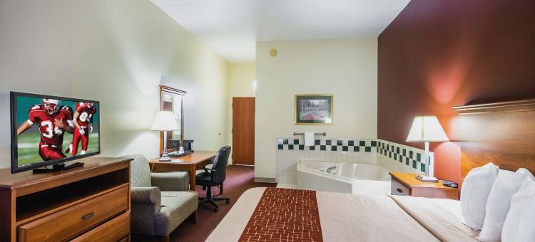 亨德森维尔红屋顶酒店(Red Roof Inn Hendersonville)图片