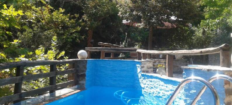 维拉加斯旅馆(Viraggas Traditional Hotel)图片