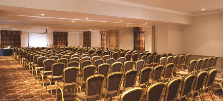 麦克唐纳弗赖姆裡及水疗馆酒店(Macdonald Frimley Hall Hotel and Spa)图片