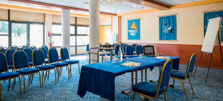 圣马洛特朗萨特布里特酒店(Brit Hotel Saint Malo – le Transat)图片