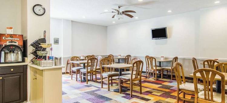 达里恩-北布伦瑞克凯艺酒店(Quality Inn Darien-North Brunswick)图片