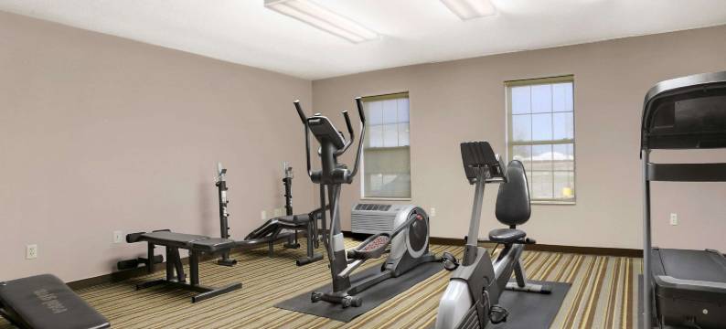 斯塔福德-斯普林菲尔德地区速8酒店(Super 8 by Wyndham Strafford/Springfield Area)图片