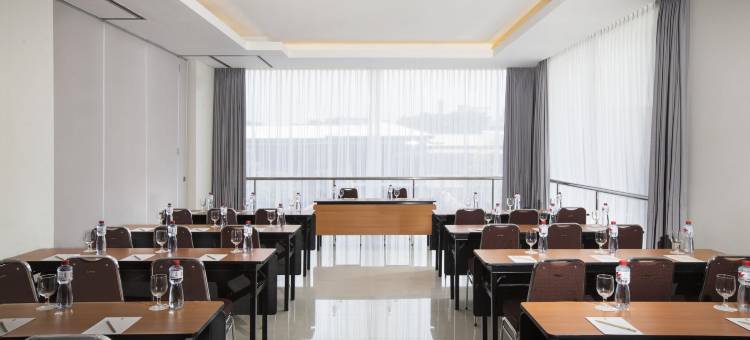 茉莉芬阿马里斯酒店(Amaris Hotel Madiun)图片