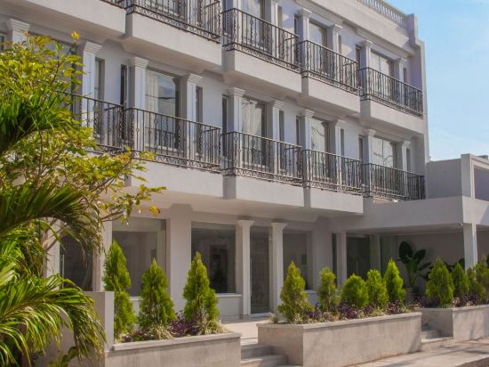 Hotels Near El Amanuense Libros Café Santa Marta Tripcom - 