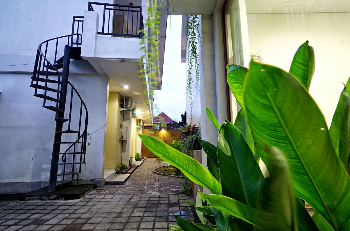 Dpande Hotel Reviews And Room Rates - 