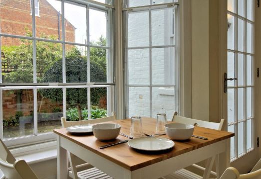 Lovely 4 Bed Family Home in Jericho, OxfordHotel Overview