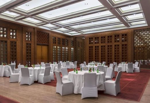 The Diwa Club by AlilaHotel Overview