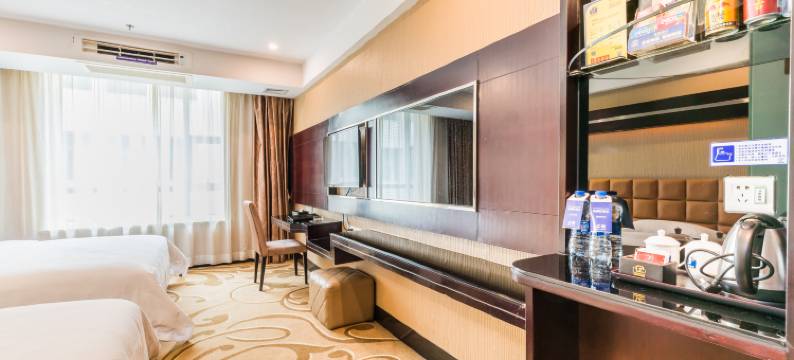 柏丽宜居酒店(江门台山步行街平湖路店)图片