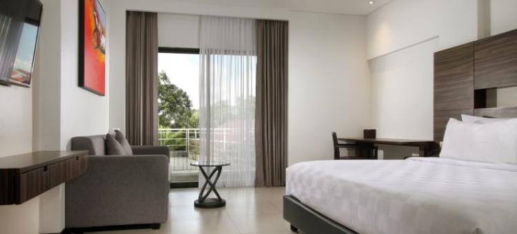 赫利俄斯博恩酒店(Helios Hotel & Convention)图片