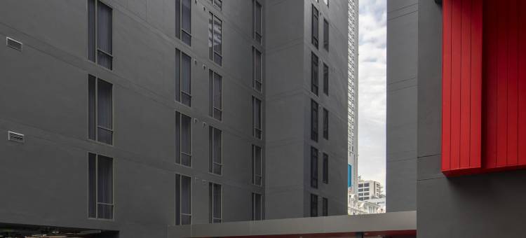 曼谷素坤逸 11 巷彩鸿酒店(Travelodge Sukhumvit 11)图片