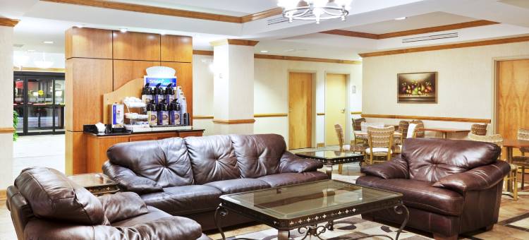 Holiday Inn Express 森林城市(Holiday Inn Express Forest City)图片